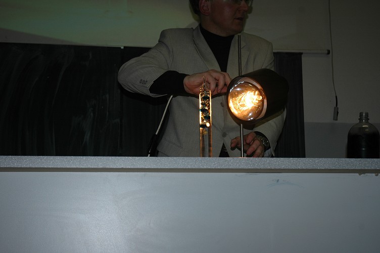 Fyzika z trit