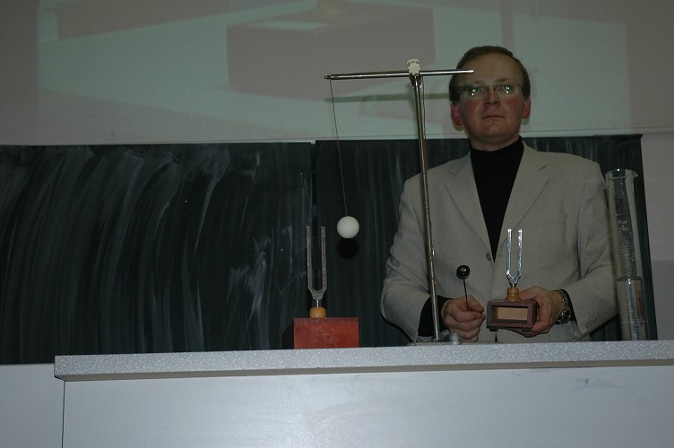 Optika a akustika