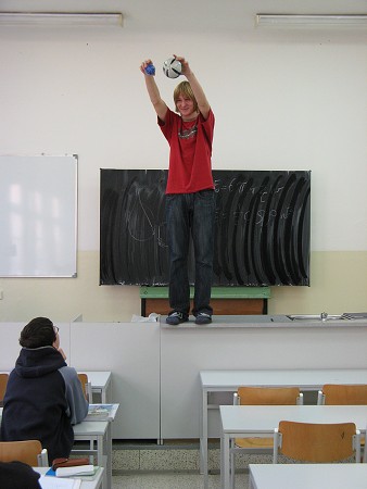 Fyzika v 05L