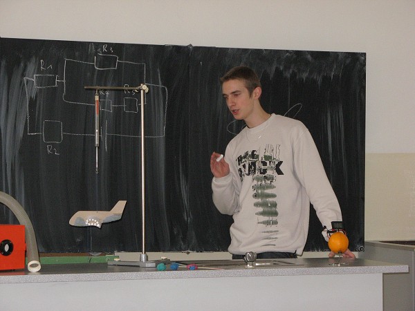 Fyzika v 05L